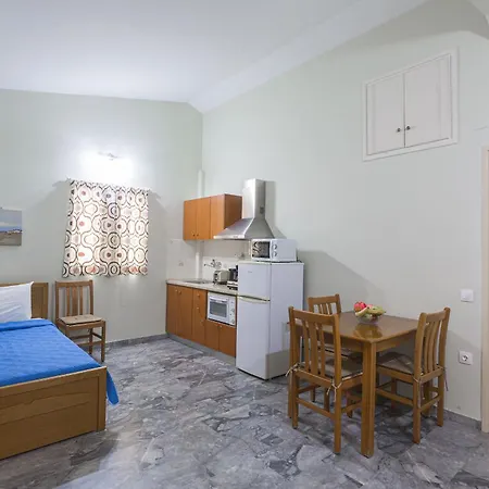 Remvi - Aparthotel Stoúpa