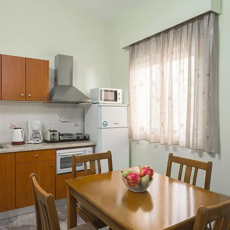 Remvi - Aparthotel Stoúpa