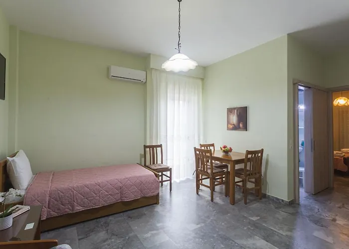 Remvi - Aparthotel Stoúpa