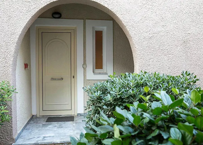 Hotel apartamentowy Remvi - Stoúpa